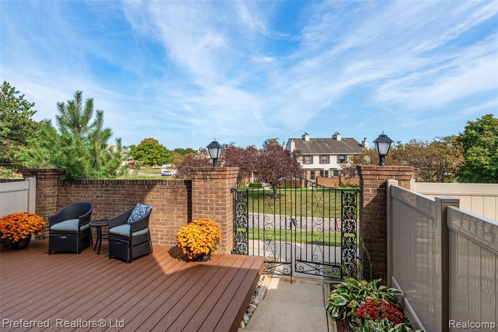 30998 W Country W, 187, Farmington Hills, MI 48331 — Photo 4