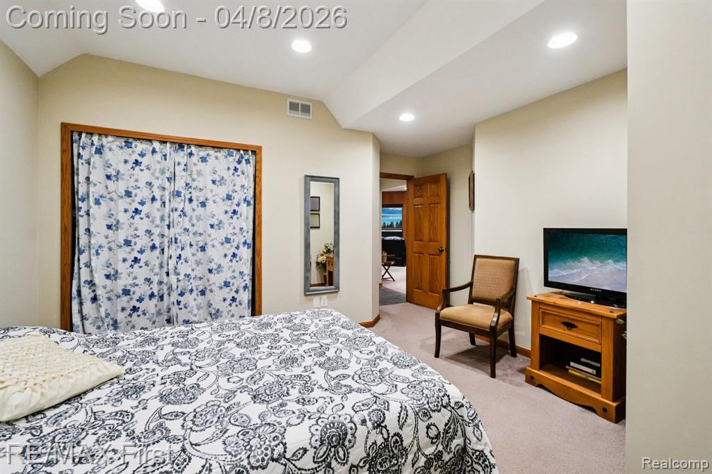 1200 Eagle Nest Drive, Rochester, MI 48306 — Photo 32
