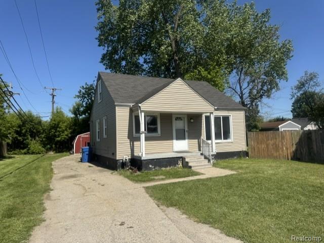 26648 Schoenherr Road, Warren, MI 48089