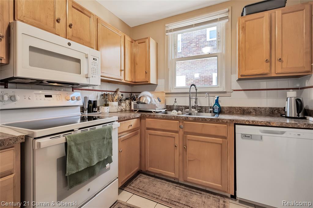 7013 Payne Avenue, Dearborn, MI 48126 — Photo 14