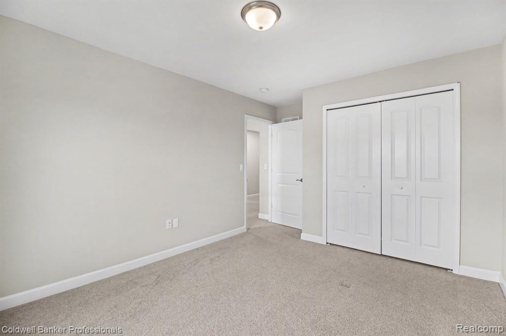 4817 W Stonegate Circle, Lake Orion, MI — Photo 27