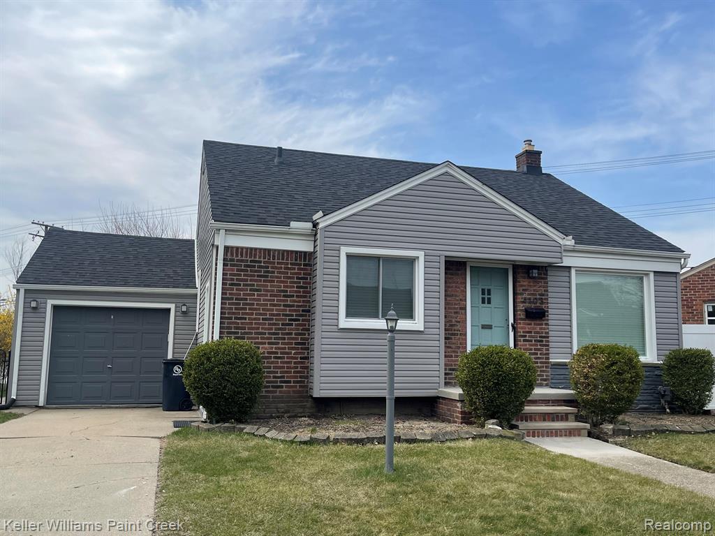 4103 GRANDVIEW Road, Royal Oak, MI 48073 — front exterior