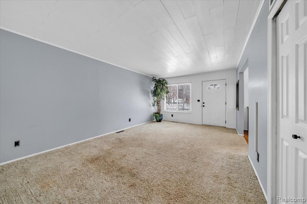 5151 Brobeck Street, Flint, MI 48532 — Photo 6