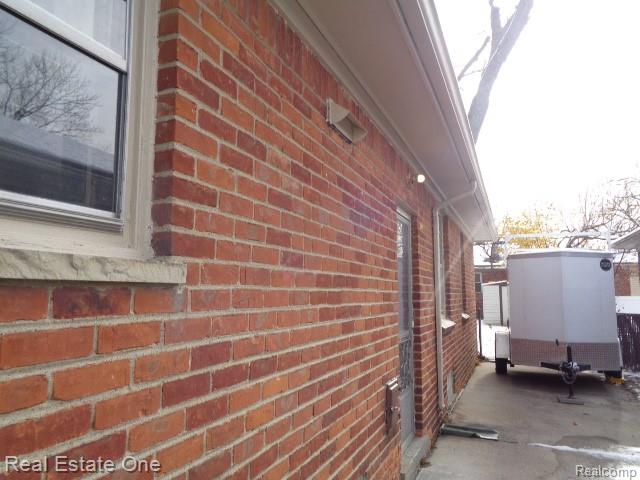 12835 Oak Park Boulevard, Oak Park, MI 48237 — Photo 4
