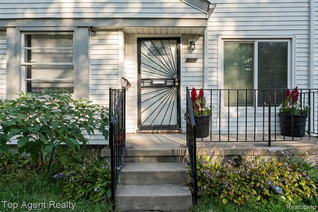 19780 Oakfield Street, Detroit, MI 48235 — Photo 4