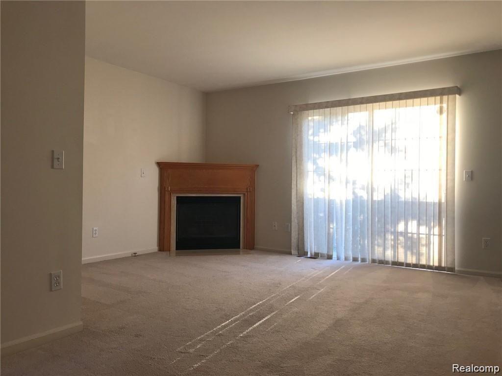 3107 PROMENADE Circle - Photo 4