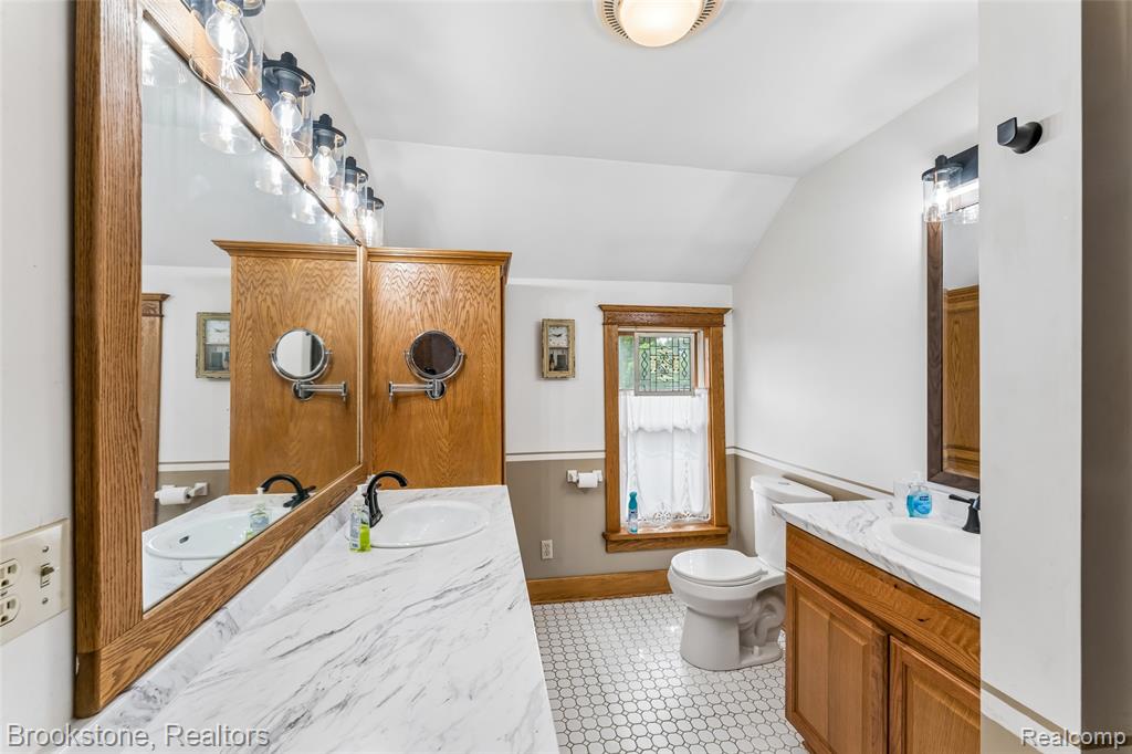 12152 Hoisington Road N, Gaines Vlg, MI 48436 — Photo 48