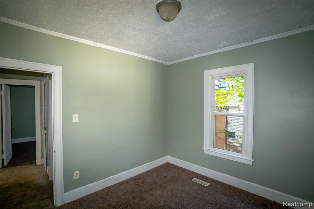 5266 Three Mile Drive, Detroit, MI 48224 — Photo 16