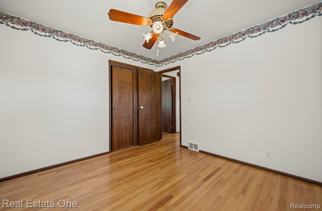 48374 Cardinal Street, Shelby Twp, MI 48317 — Photo 24