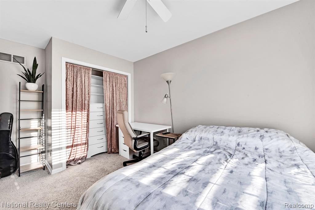 784 HIDDEN CREEK Drive, South Lyon, MI 48178 — Photo 20