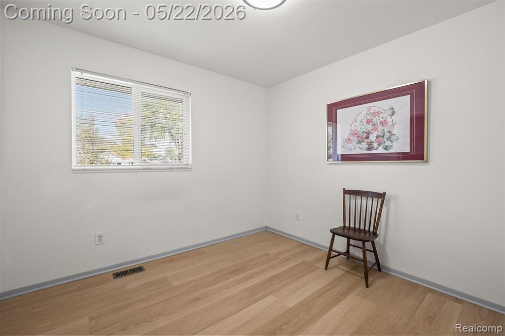 46972 McKenna Drive, Macomb, MI 48044 — Photo 13