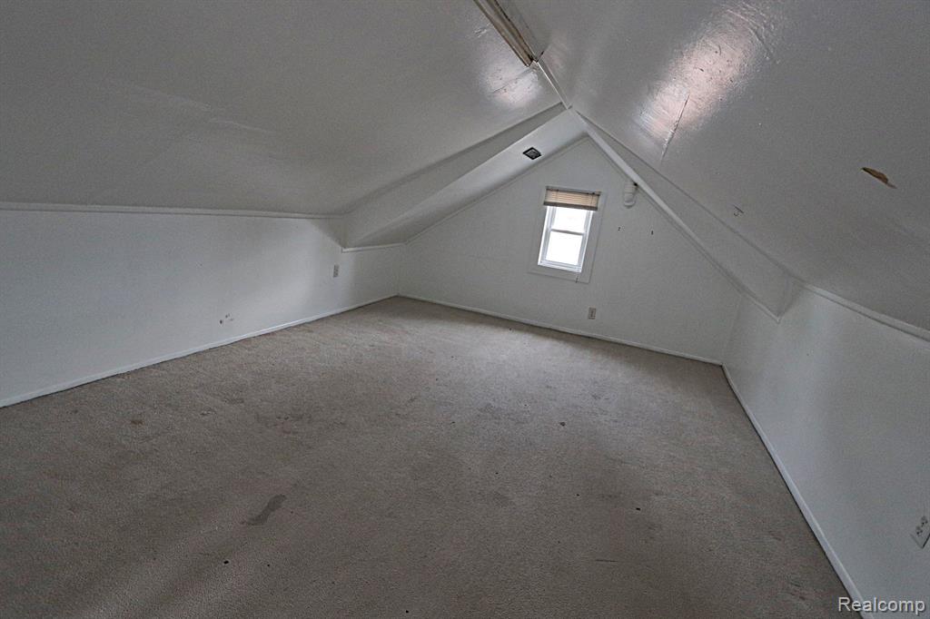 226 N SUMMIT Street, Ypsilanti, MI 48197 — Photo 16
