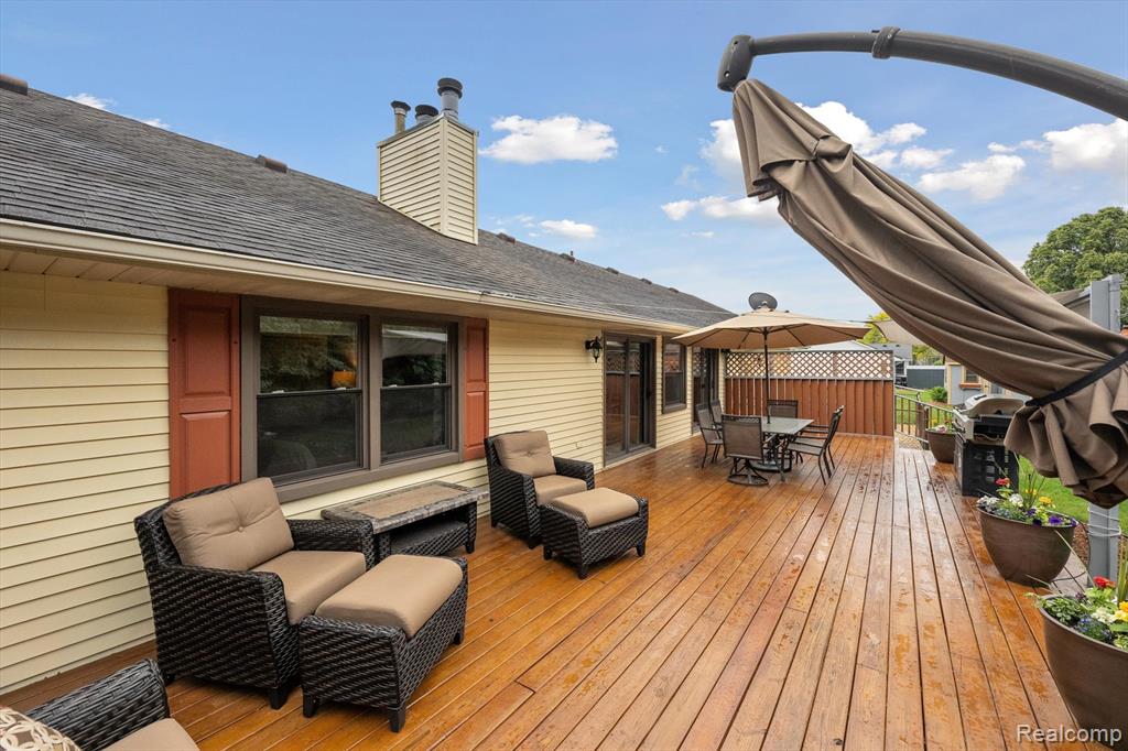 9762 Dickerson Court, South Lyon, MI 48178 — Photo 42