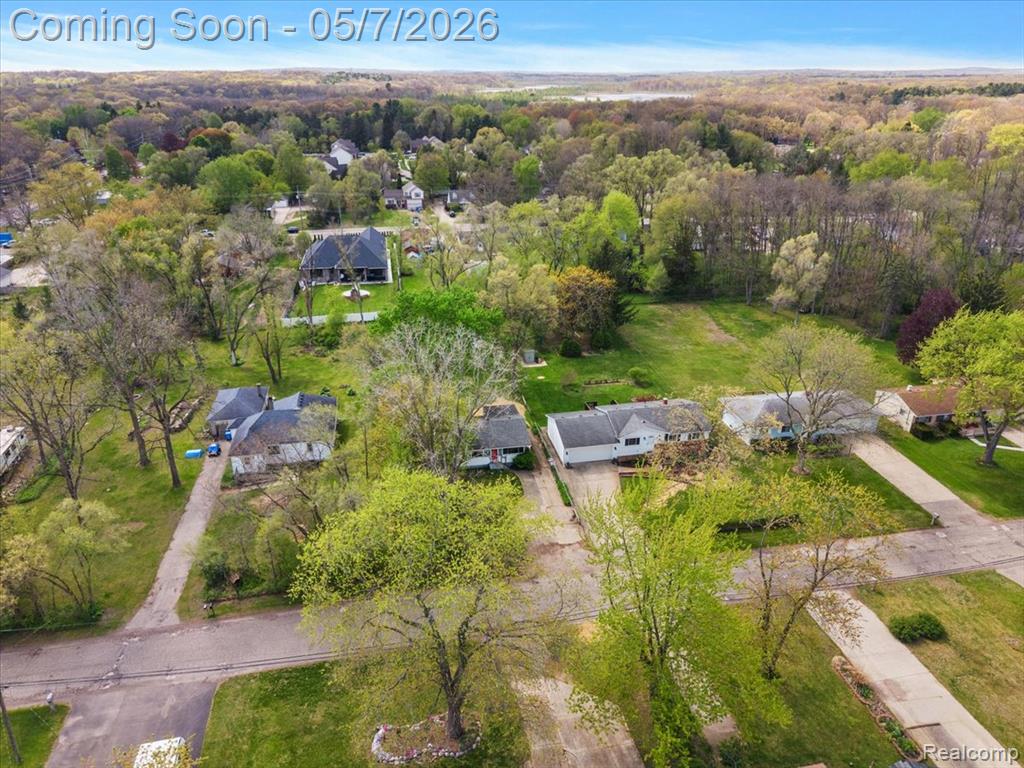 2795 Woodbury Street, Walled Lake, MI 48390 — Photo 50