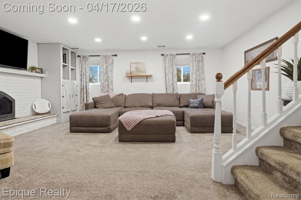 5013 Gardner Street E, Sterling Heights, MI 48310 — Photo 17