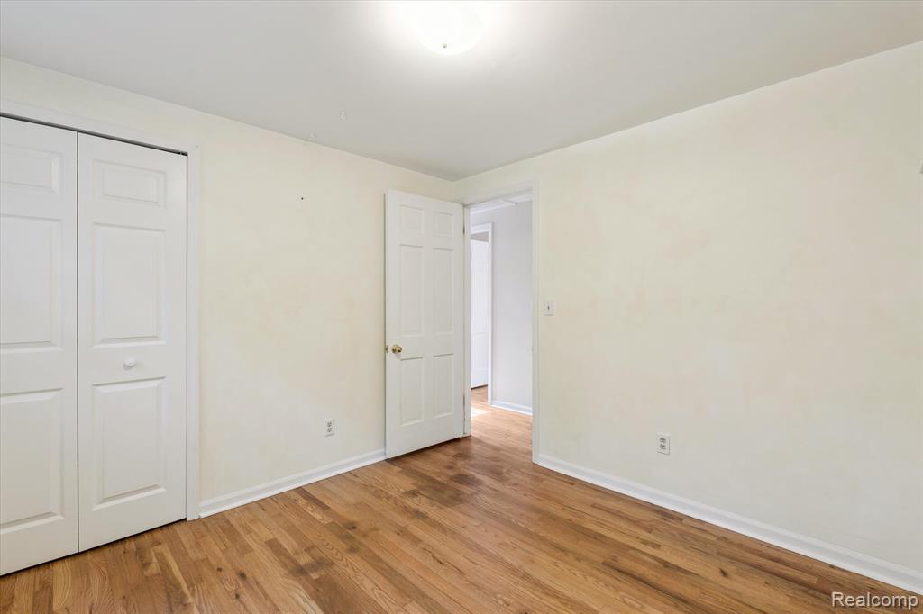 5374 Apple Hill Court, Flushing, MI 48433 — Photo 27