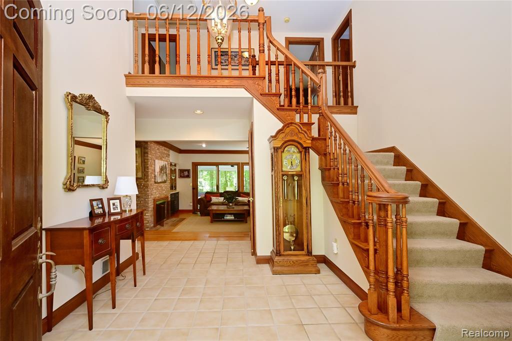 5684 Sussex Court, Troy, MI 48098 — Photo 5