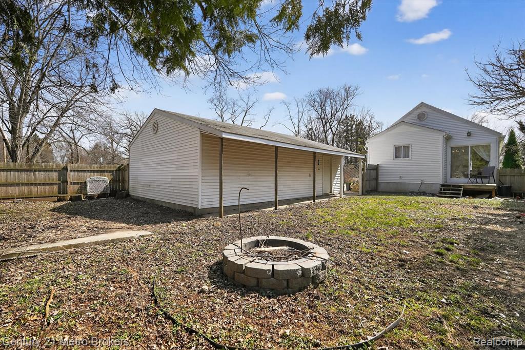 5501 Potter Road, Flint, MI 48506 — Photo 42