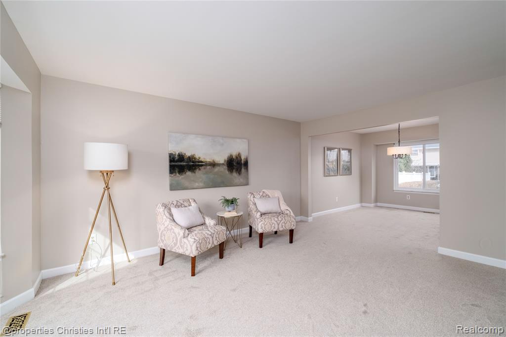 6158 Courtland Drive, Canton, MI 48187 — Photo 6