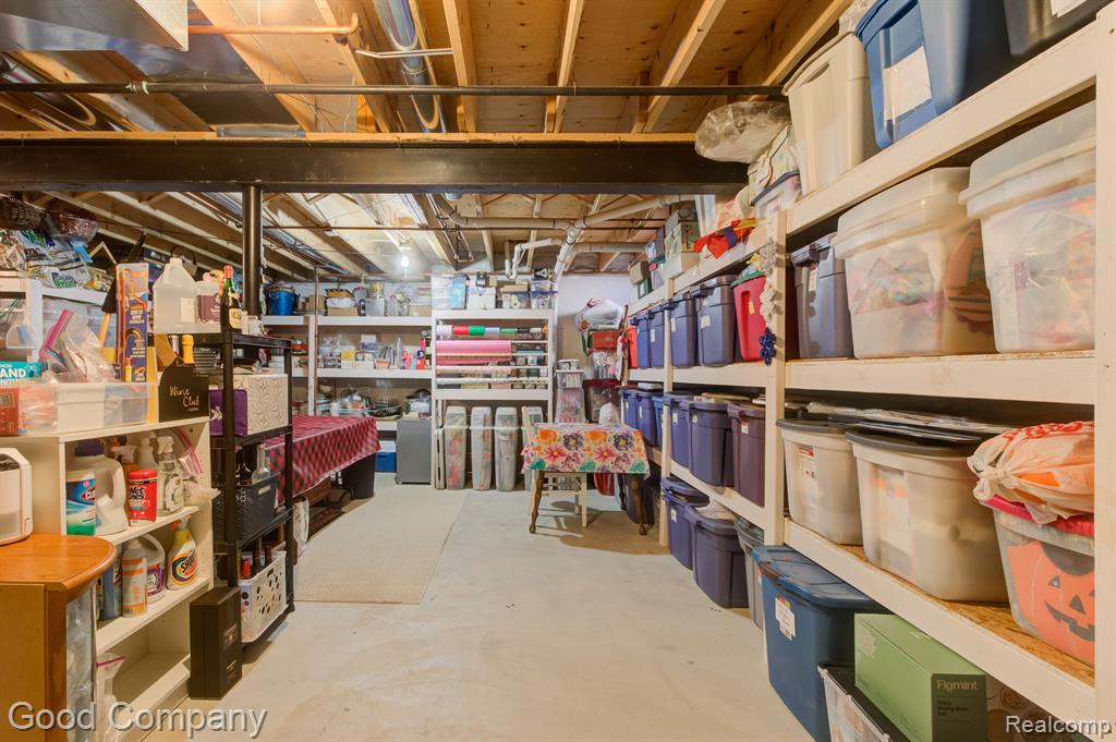 51250 W HILLS Drive, Plymouth, MI 48170 — Photo 50