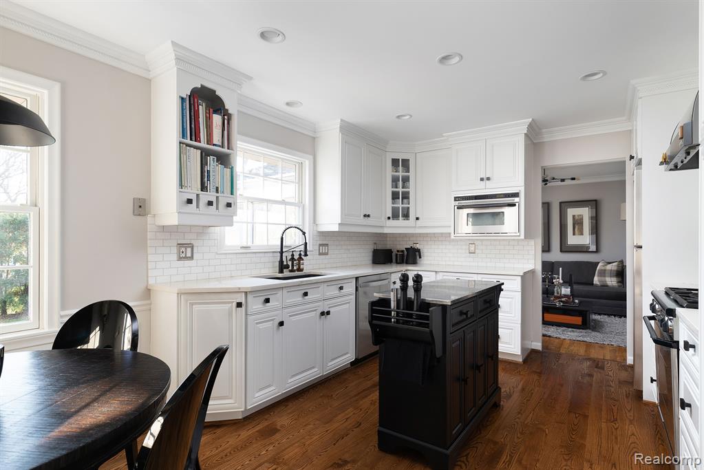950 Satterlee Road, Bloomfield Hills, MI 48304 — Photo 14