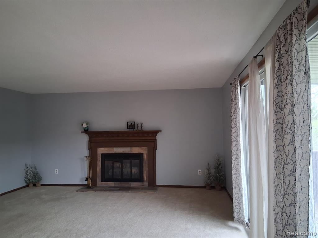 8510 S Pepper Ridge Drive S, Grand Blanc, MI 48439 — Photo 3