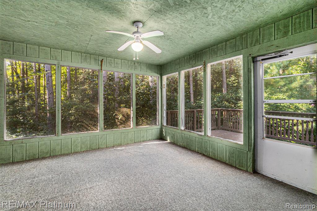 9151 PINEVIEW LAKE COURT, Linden, MI 48451 — Photo 13
