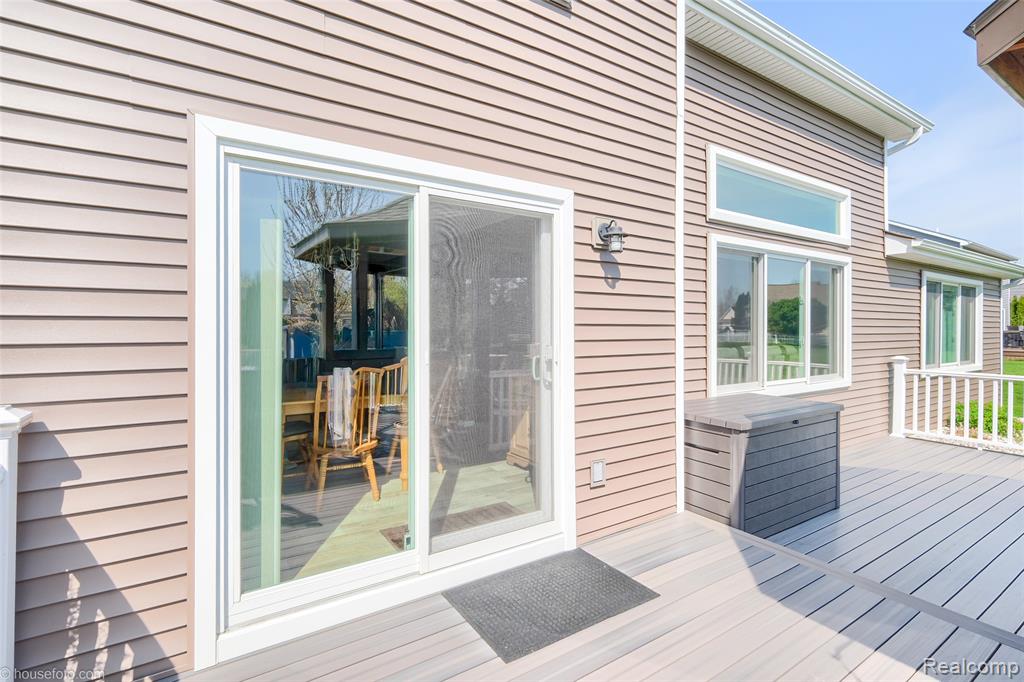 1447 Crystal Pond Drive, Davison, MI 48423 — Photo 13