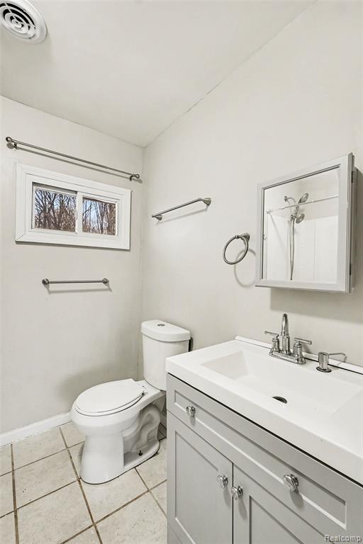 4267 Torrey Road, Flint, MI 48507 — Photo 13
