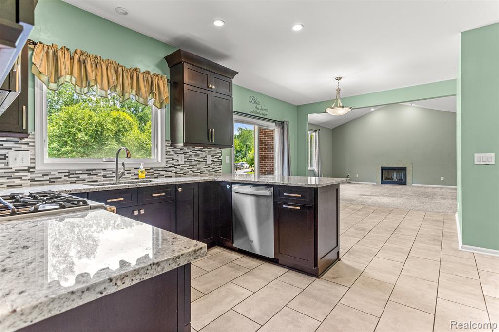 48578 Wildrose Drive, Canton, MI 48187 — Photo 7