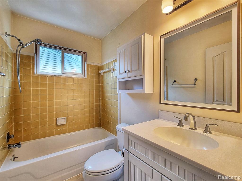 42608 Somerset, Canton, MI 48187 — Photo 13