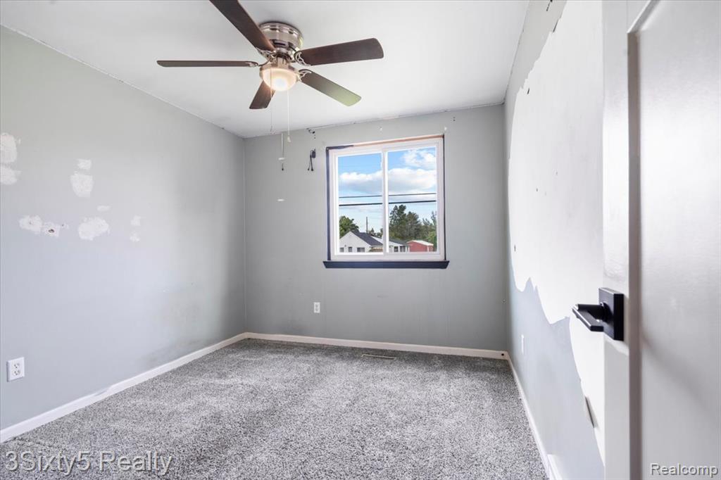 8348 N Dixie Highway, Newport, MI 48166 — Photo 16