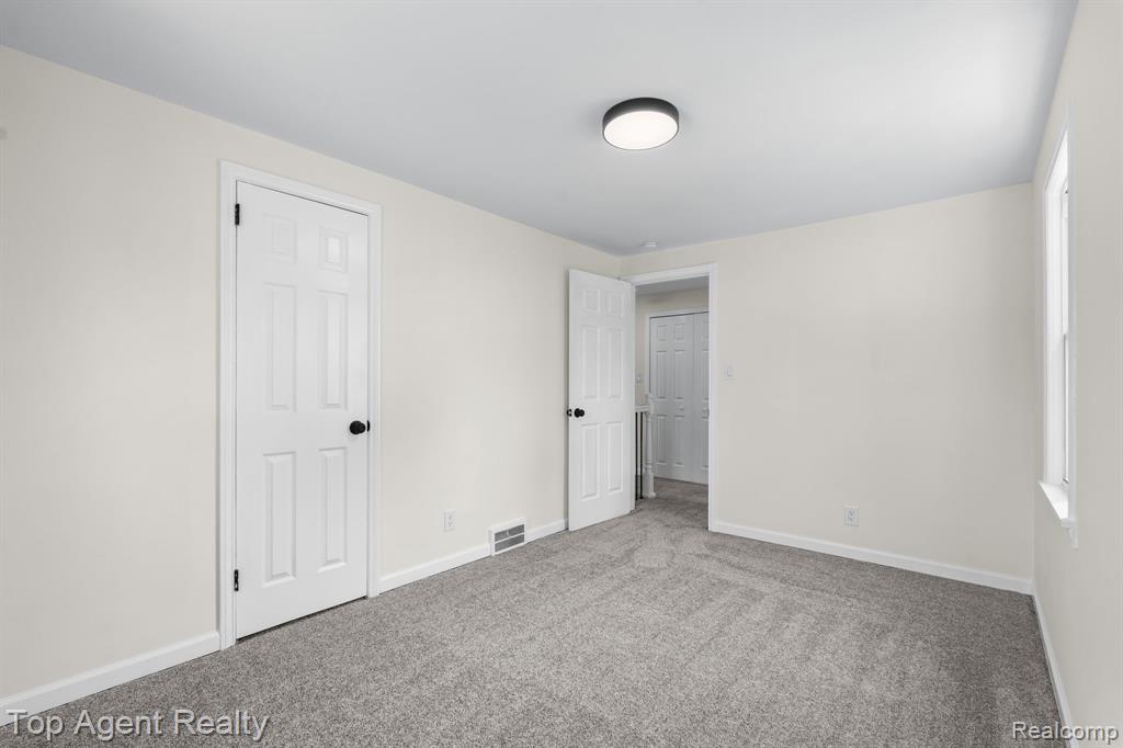 16124 Fielding Street, Detroit, MI 48219 — Photo 20
