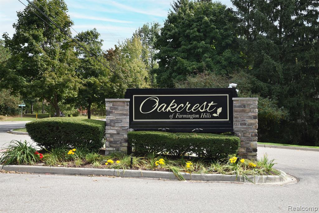 29439 LAUREL Drive, Farmington Hills, MI 48331 — Photo 27