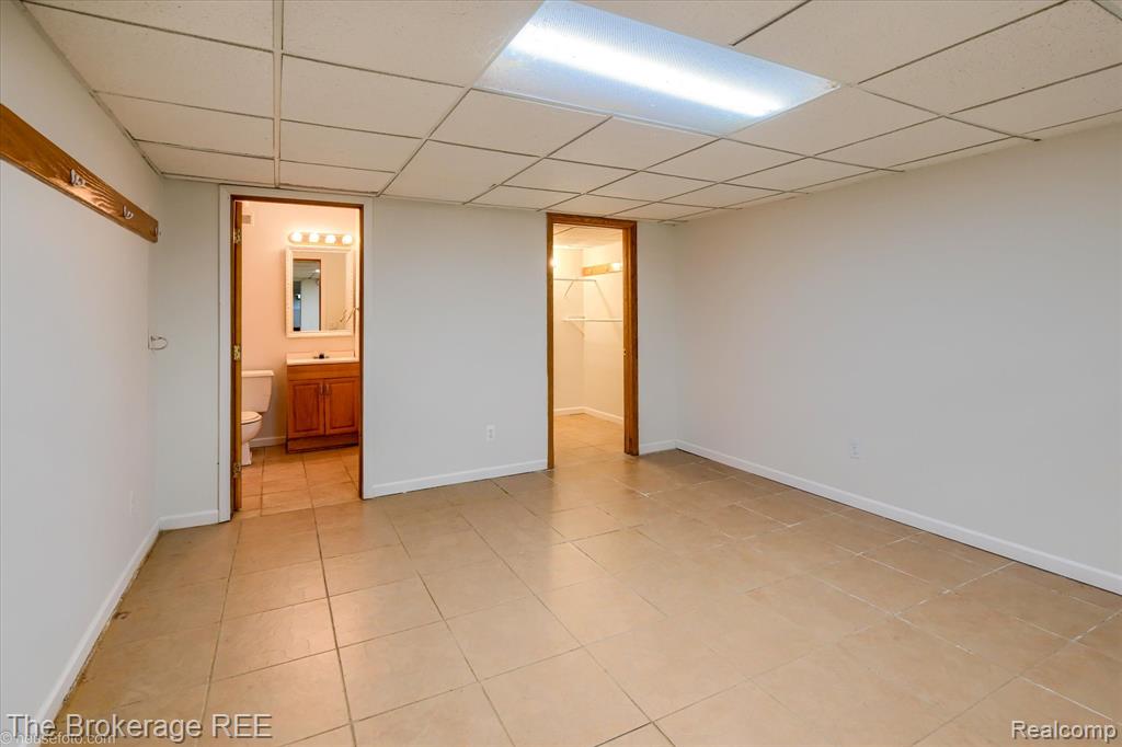 5750 Mabley Hill Road, Fenton, MI 48430 — Photo 57