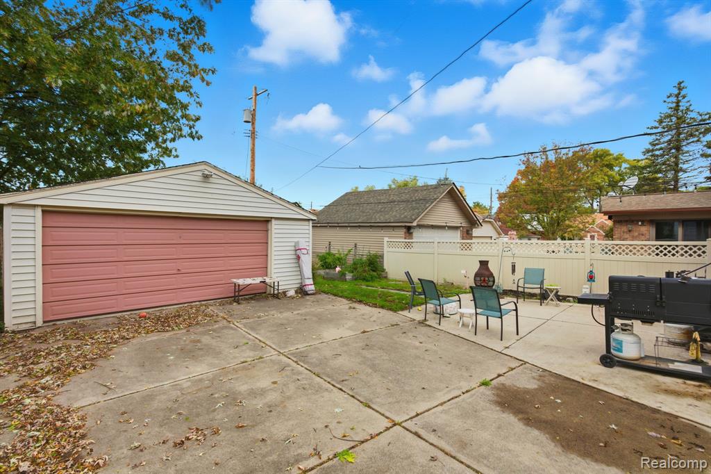 925 N Mildred Street, Dearborn, MI 48128 — Photo 48