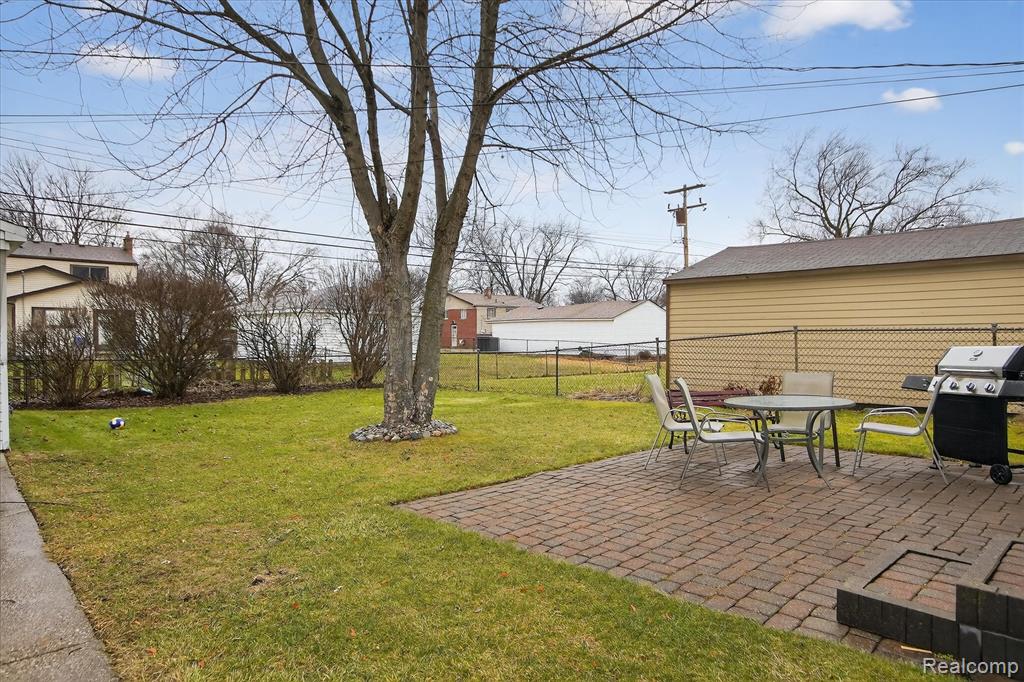9640 Dudley Street, Taylor, MI 48180 — Photo 38