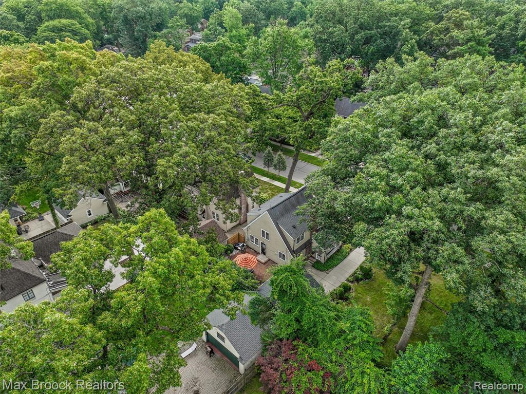 454 W Oakridge Street, Ferndale, MI 48220 — Photo 54