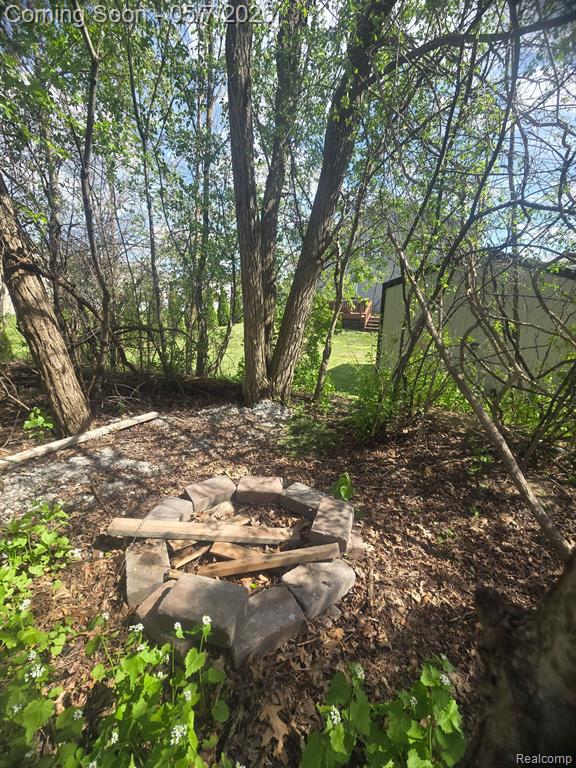 6456 Skylar Lane, Waterford, MI 48327 — Photo 22