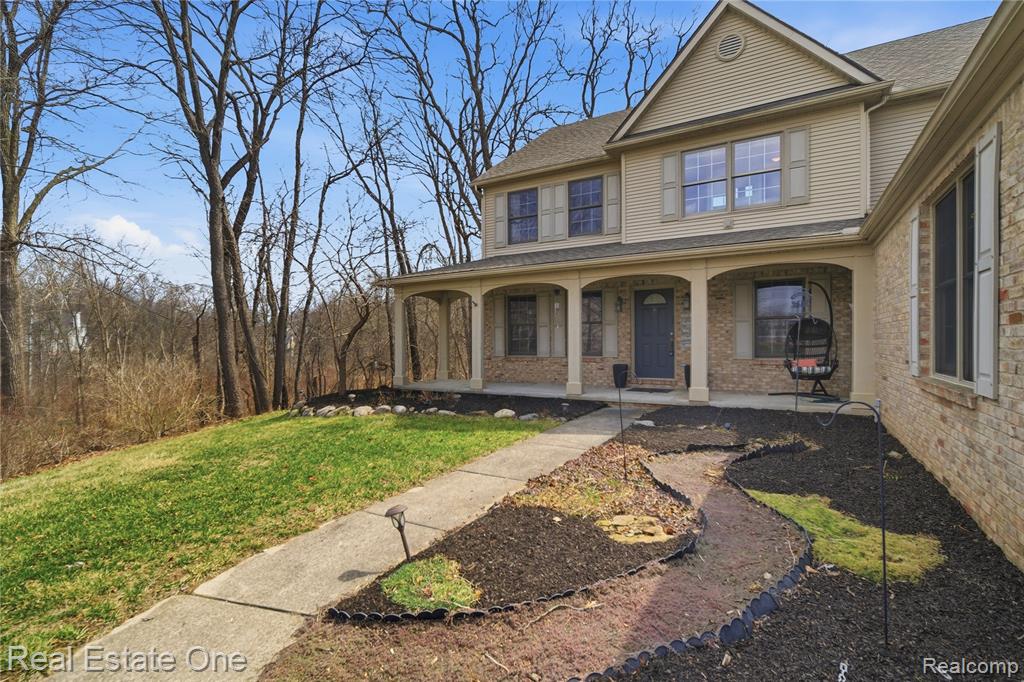 3181 Aspen Ridge Court, Howell, MI 48843 — Photo 2