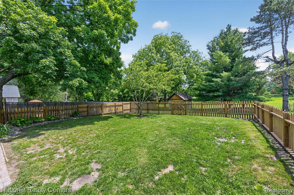 502 N Main Street, Webberville, MI 48892 — Photo 34