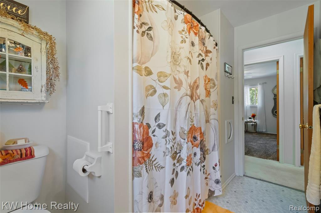 5334 Dunster Road, Grand Blanc, MI 48439 — Photo 22