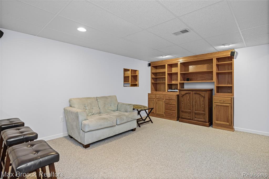 35263 Kings Forest Boulevard, Clinton Twp, MI 48035 — Photo 32
