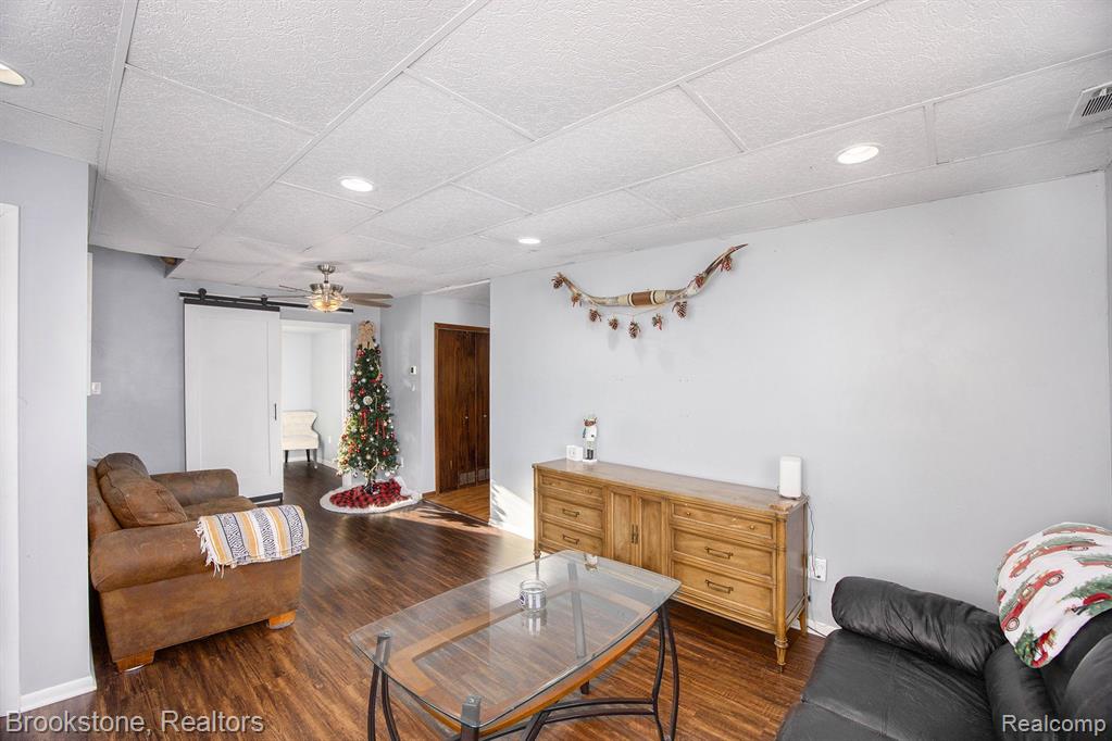 4516 Indian Trail, China, MI — Photo 4