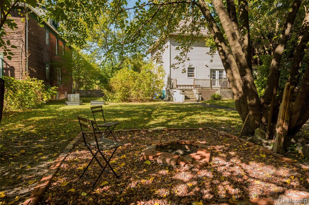 544 Smith Street, Detroit, MI 48202 — Photo 4