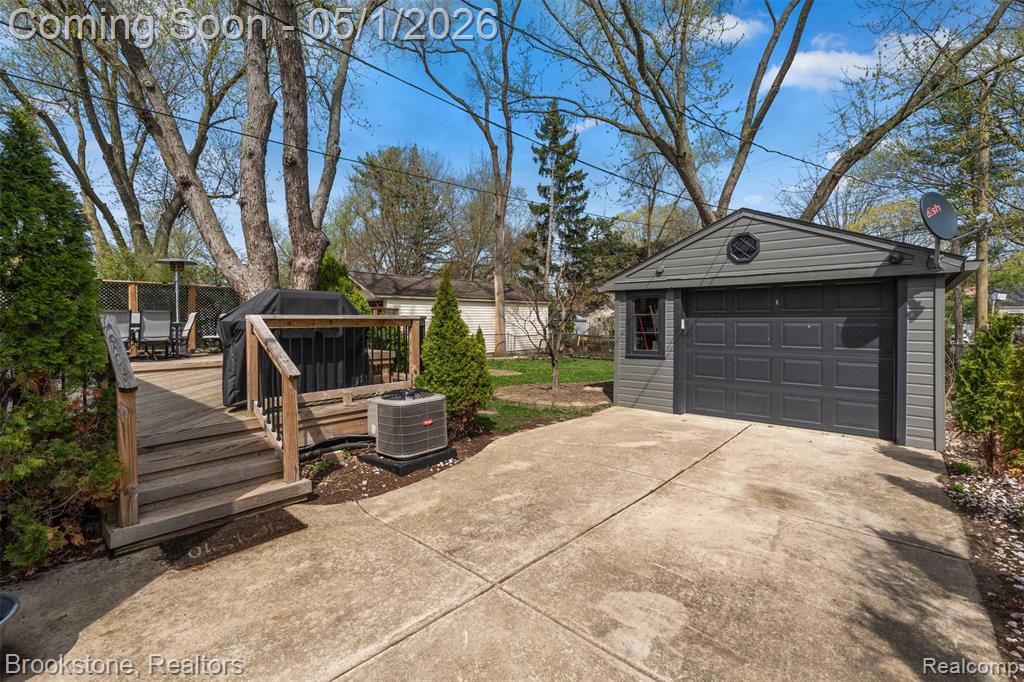 4422 THORNCROFT Avenue, Royal Oak, MI 48073 — Photo 30
