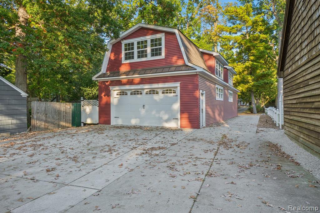 4123 Windiate Park Drive, Waterford, MI 48329 — Photo 47