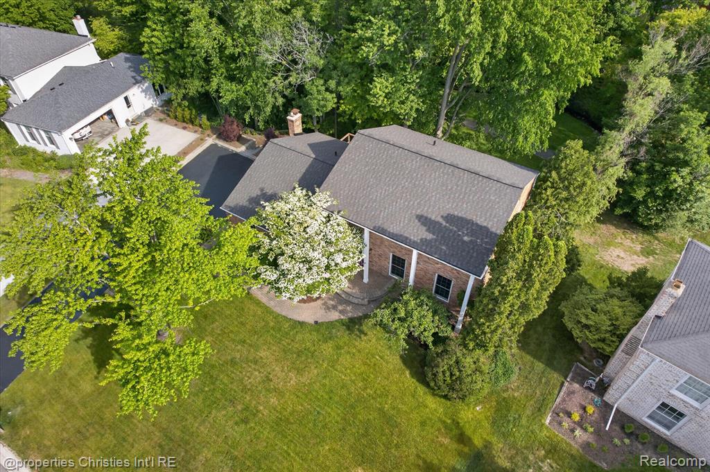 4352 Greenstown Drive, West Bloomfield, MI 48323 — Photo 80