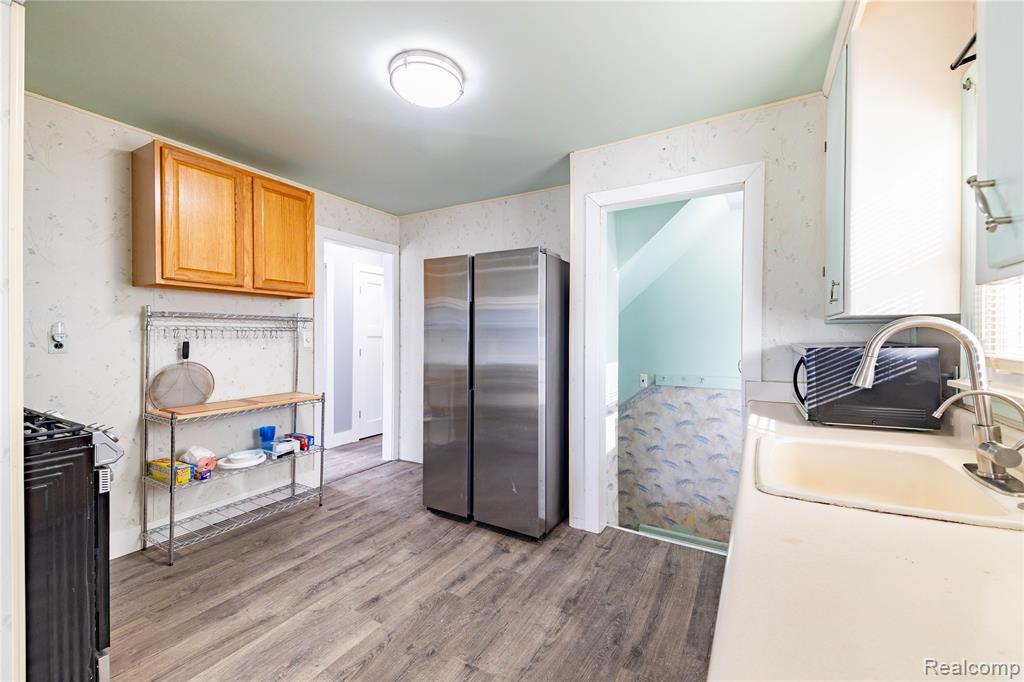 472 Mayflower Avenue, Lincoln Park, MI 48146 — Photo 11