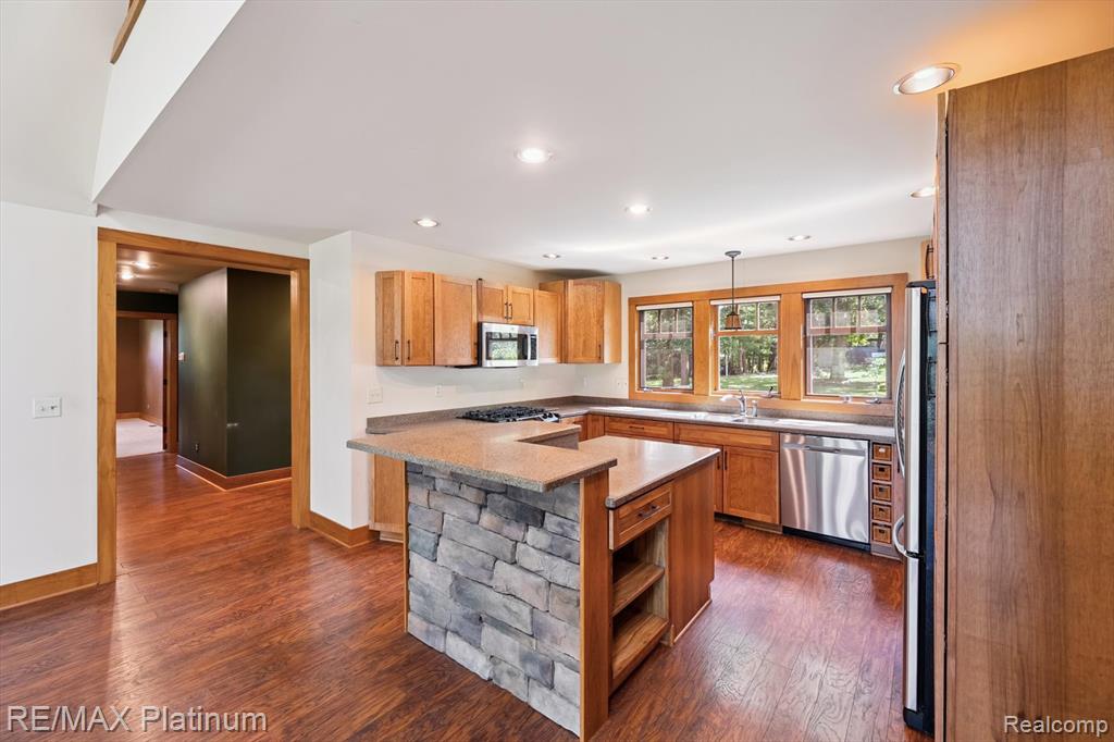 8751 Beechwood Drive, Gregory, MI 48137 — Photo 20